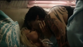 Pam and Tommy - Season 01 Episode 04